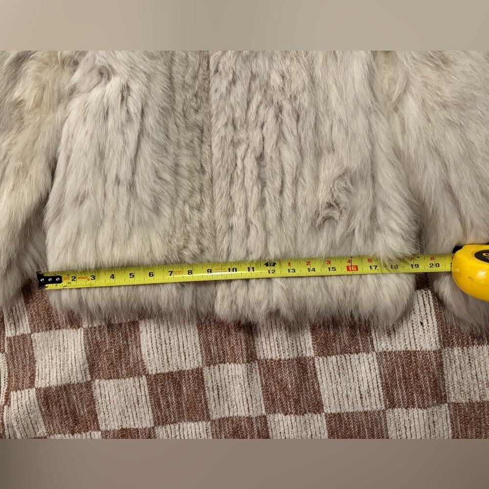 Saga Furs Blue Fox Vintage Real FurJacket/Coat in perfect condition. Size 6. - Picture 15 of 16